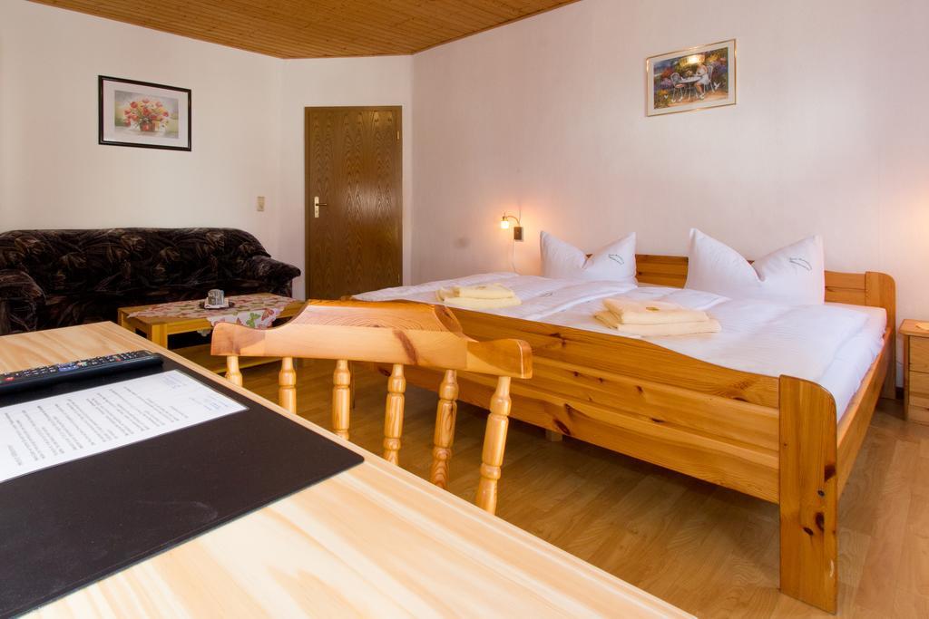 Pension Zum-Ratsherrn Friedrichroda Bilik gambar