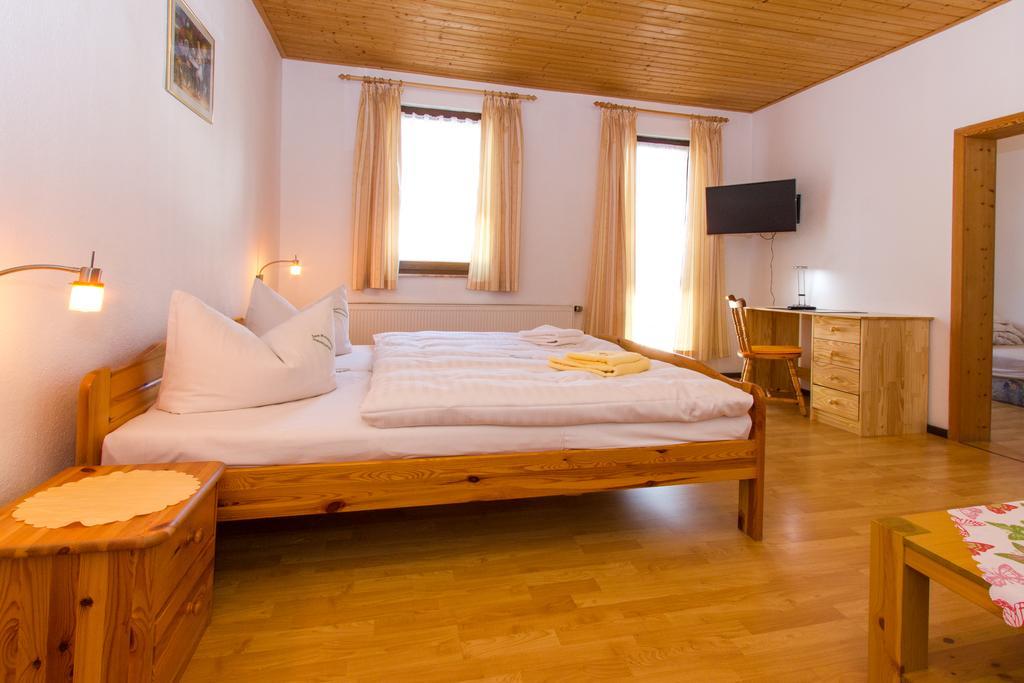 Pension Zum-Ratsherrn Friedrichroda Bilik gambar